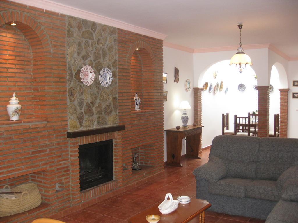 Villa Remedios Cuevas del Becerro 객실 사진